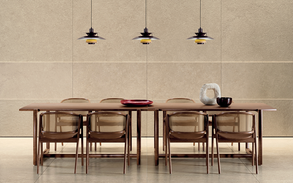 der-charme-des-authentischen-trifft-das-moderne:-die-steinoptik-wand-im-innenbereich