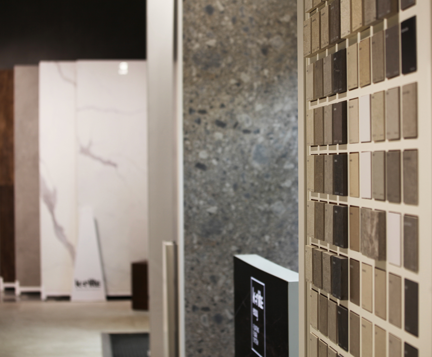 SHOWROOM MAILAND: Foto 13